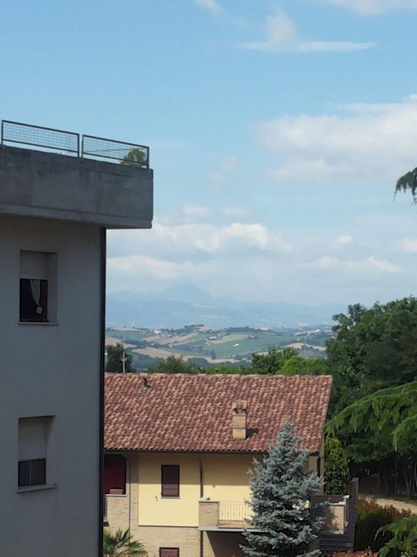 Appartamento Montessori Castelfidardo Ngoại thất bức ảnh